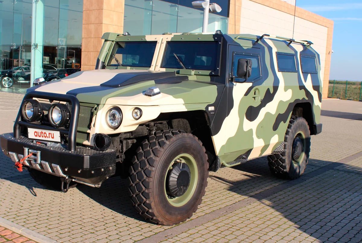ГАЗ 2330 «тигр» 233001