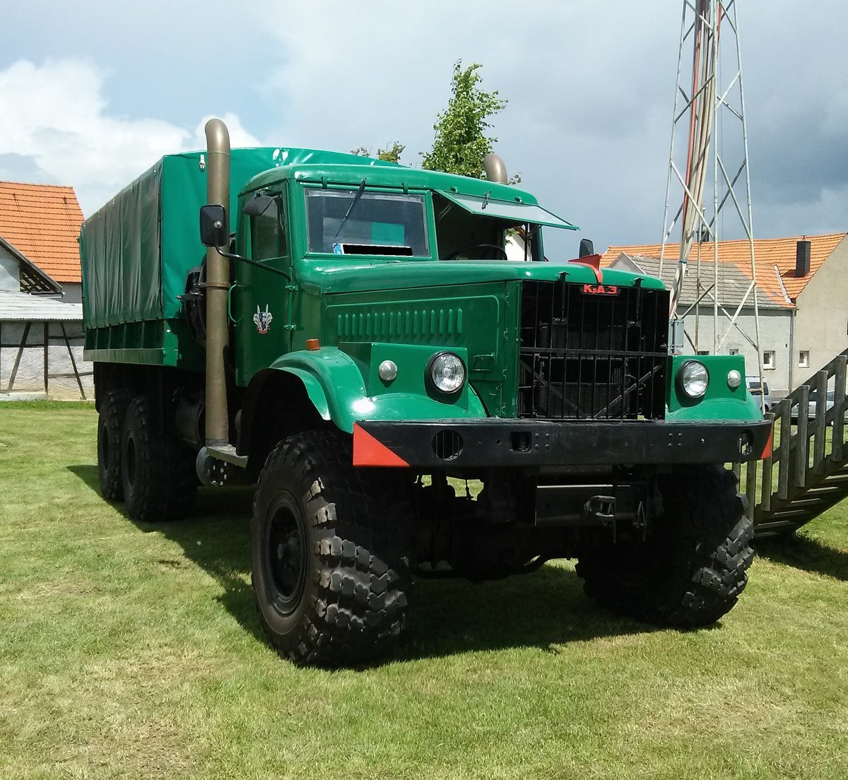 Машина КРАЗ 255