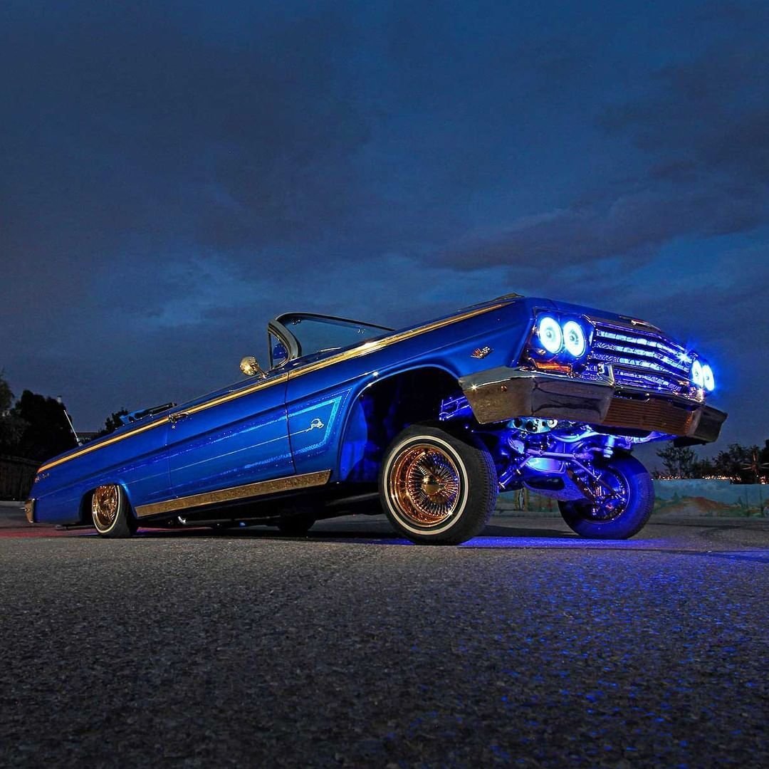 Chevrolet Impala лоурайдер