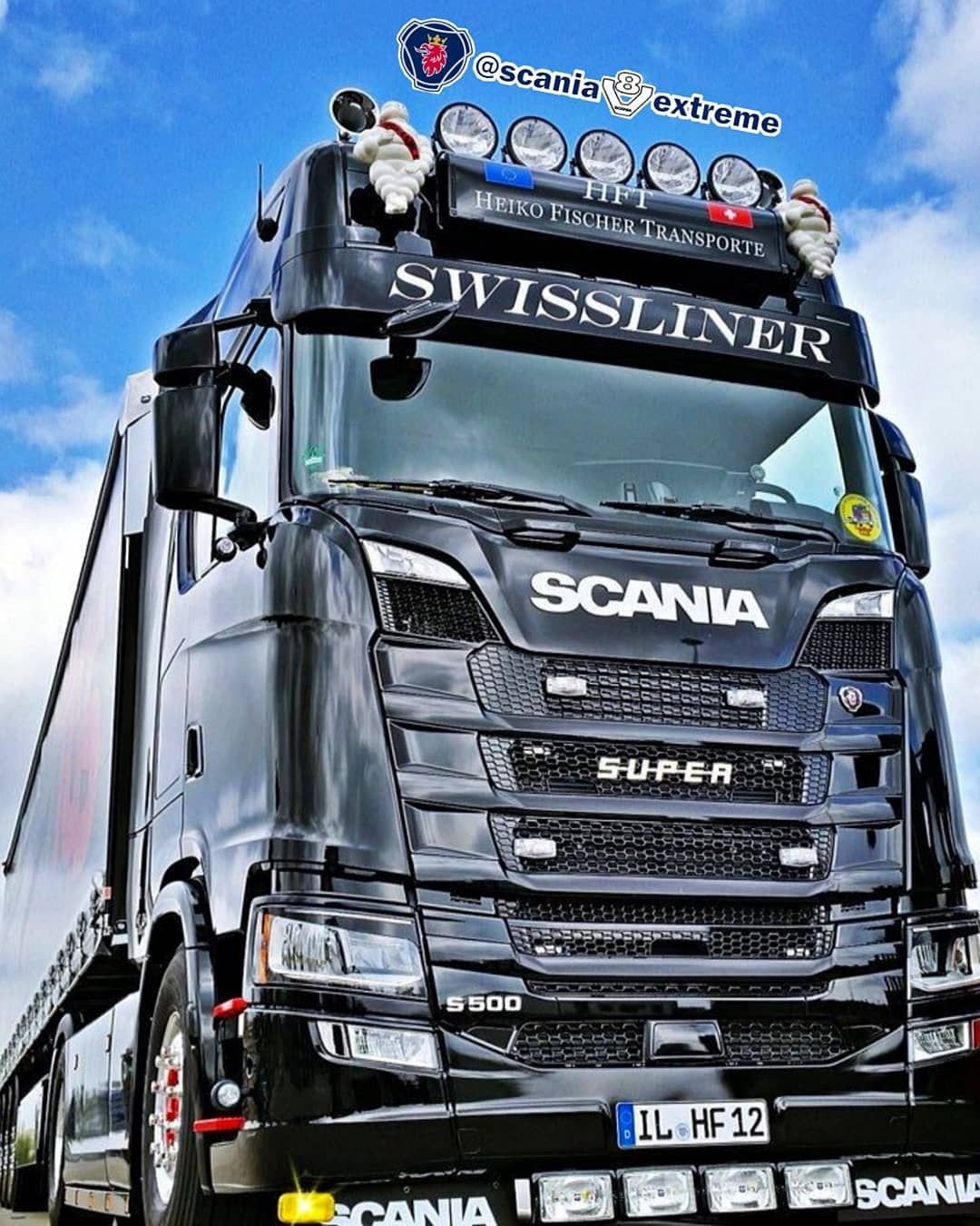 Scania v8 Black
