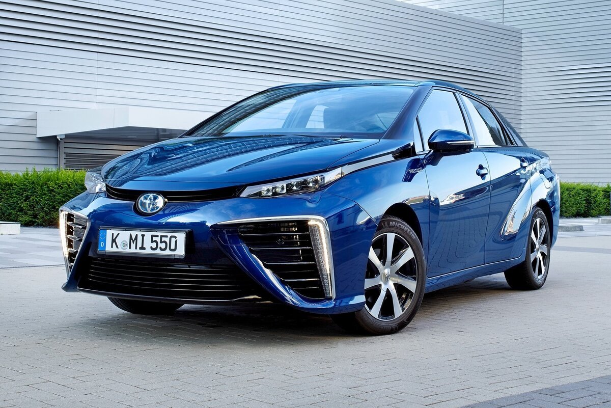 Toyota Mirai 2014