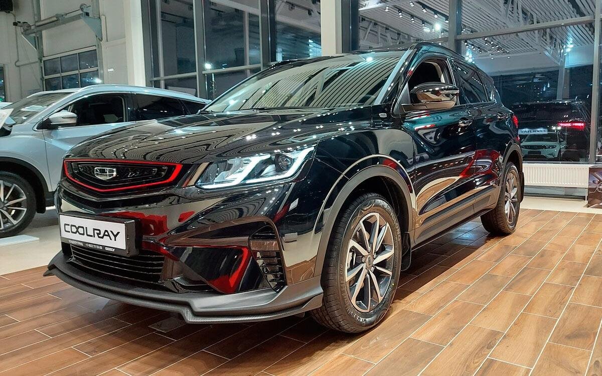 Geely Coolray Nero