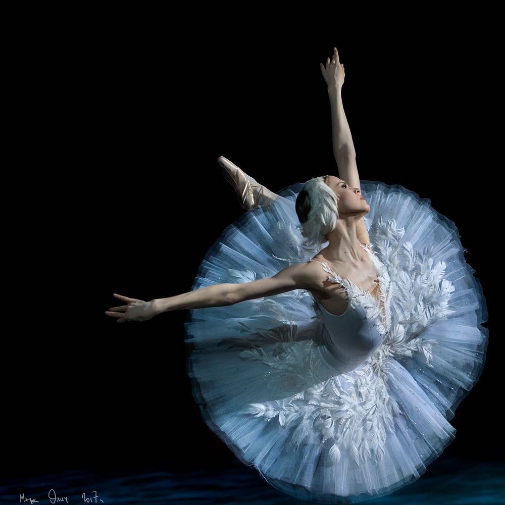 Алина Сомова балерина