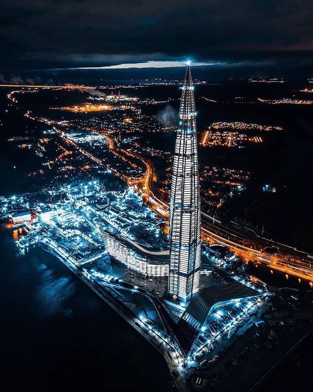 Лахта-центр в Санкт-Петербурге
