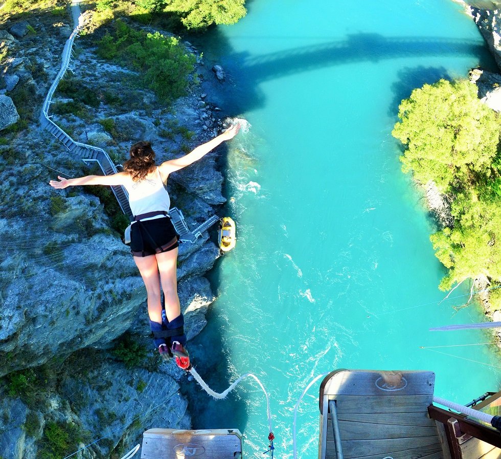 Bungy jumping New Zealand