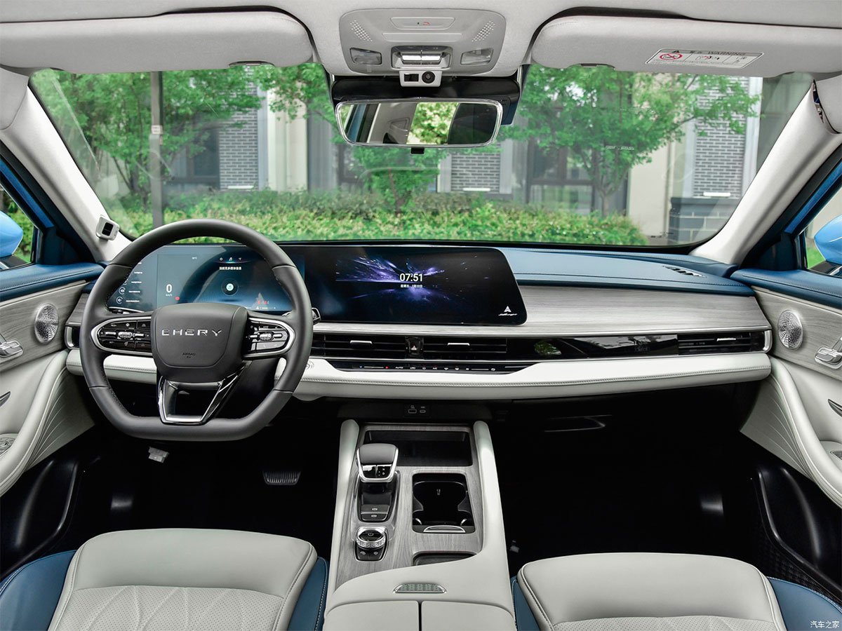 Седаны Chery Arrizo 8