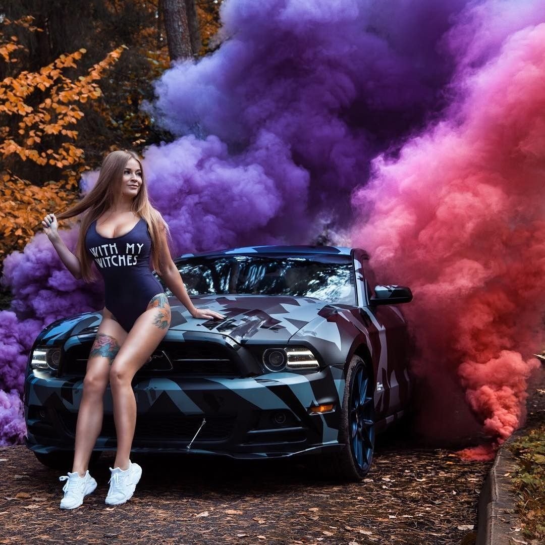 Фотосессия с машиной