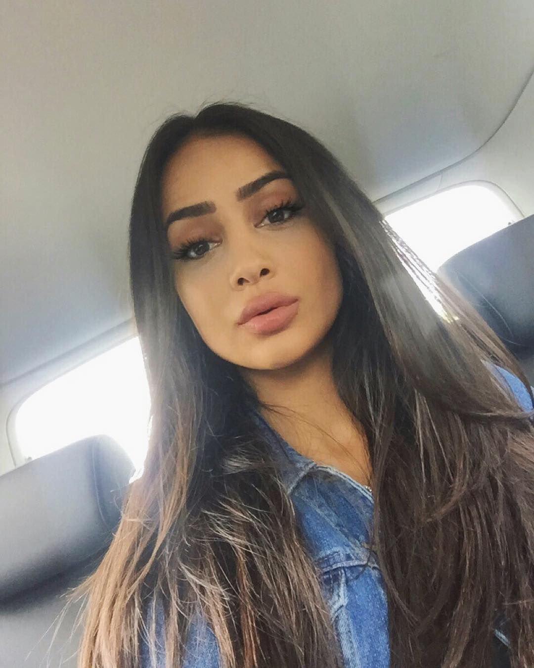 Dilara @di1ara