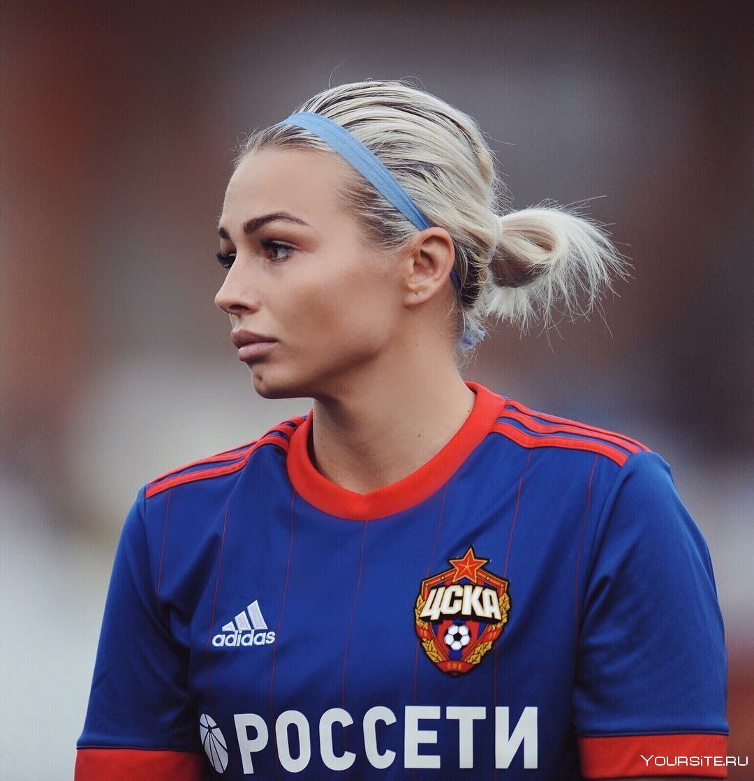 Футболистка сборной России Ксения Коваленко
