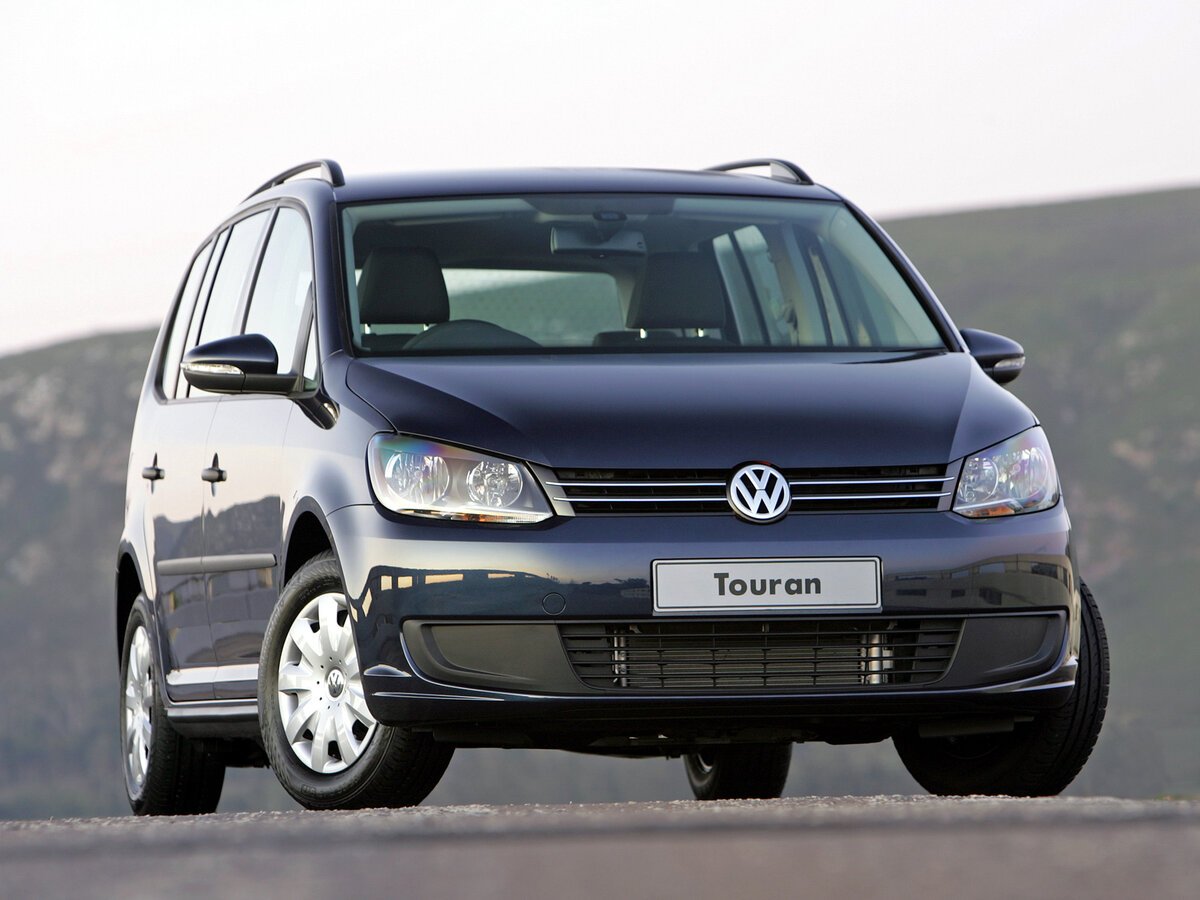 Volkswagen Туран 2010