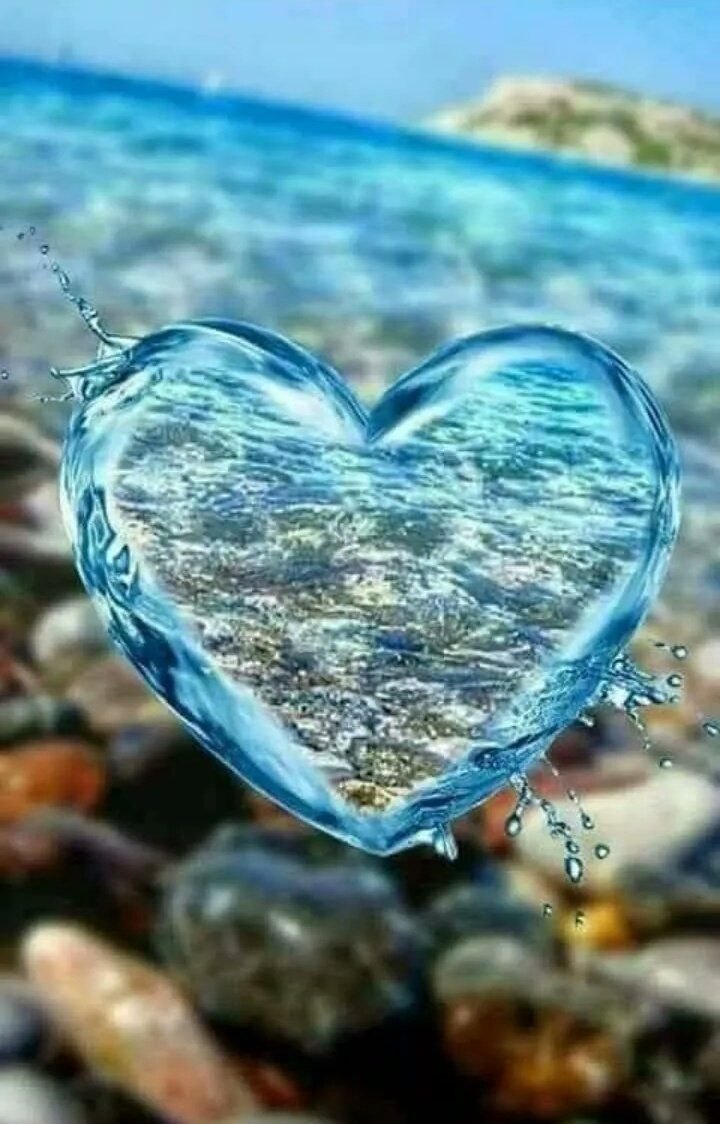 Сердечко из воды