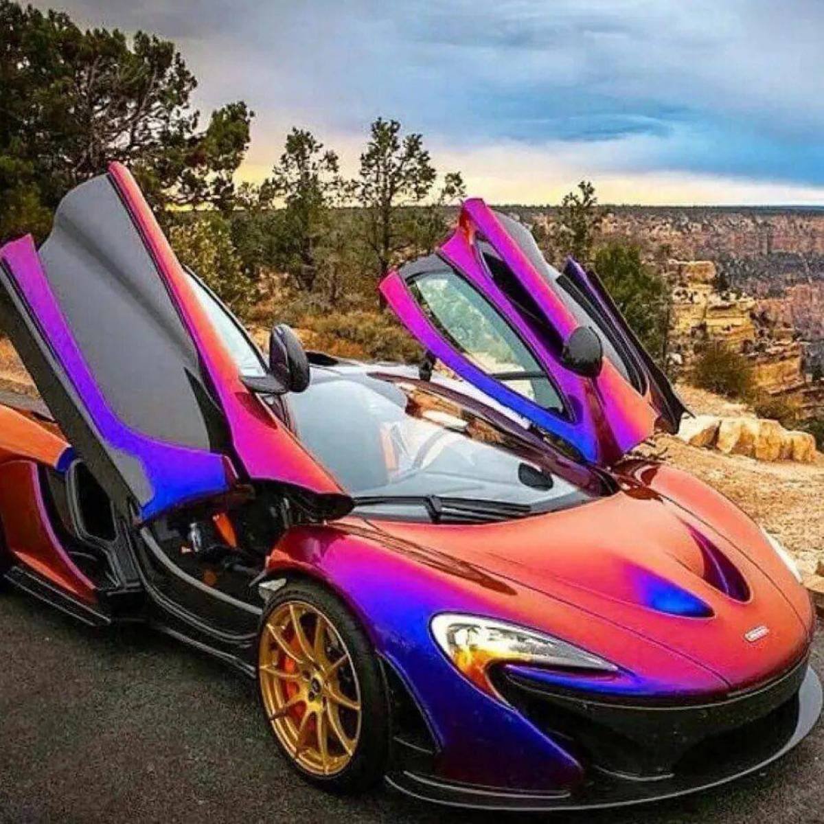 MCLAREN p1 фиолетовый