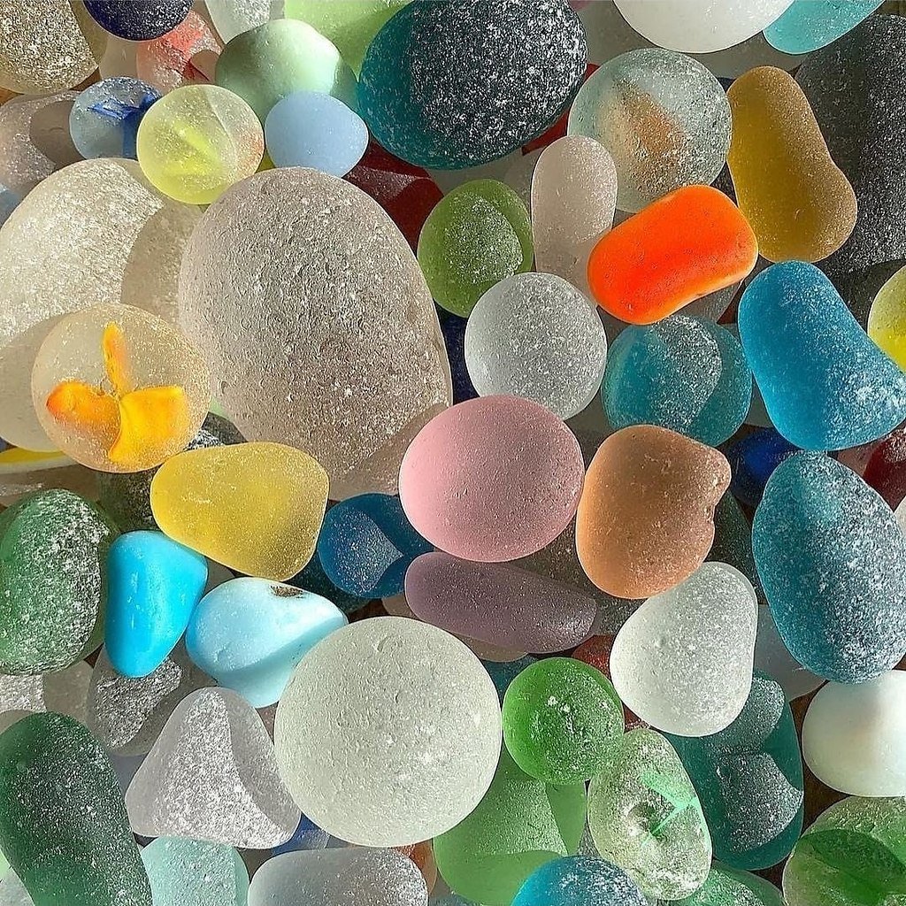 "Морское стекло" (Sea Glass)
