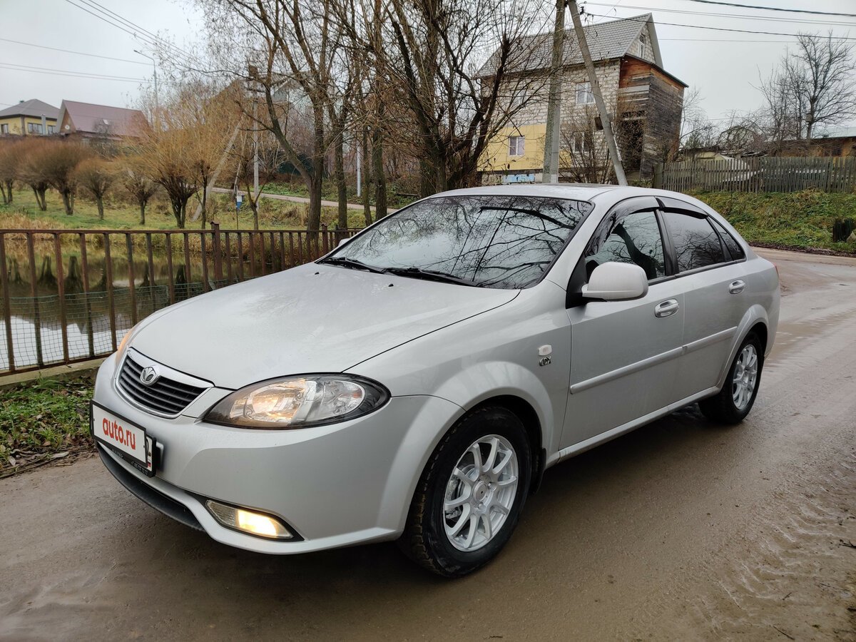 Gentra 2002