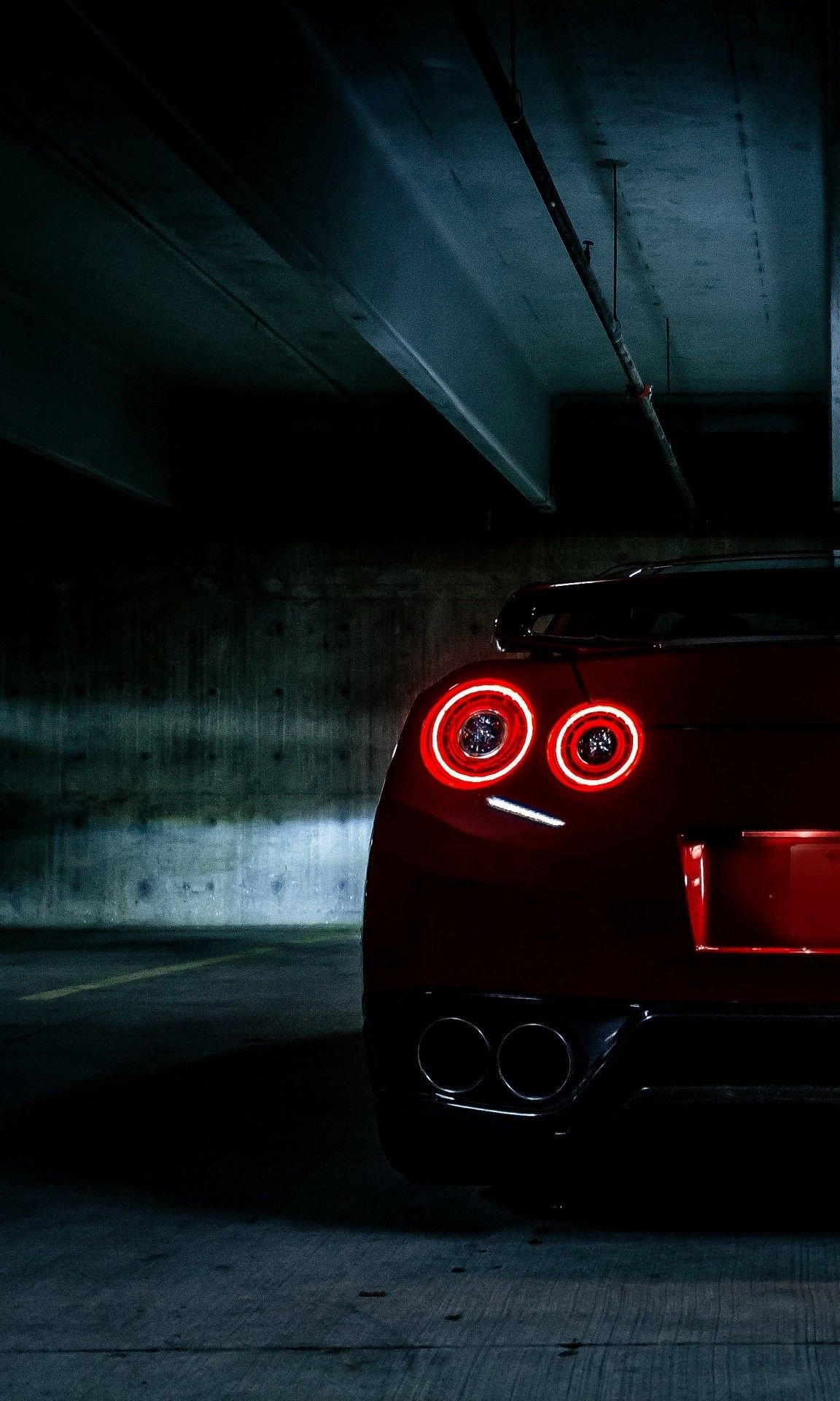 Фары Nissan Skyline r35 ночью