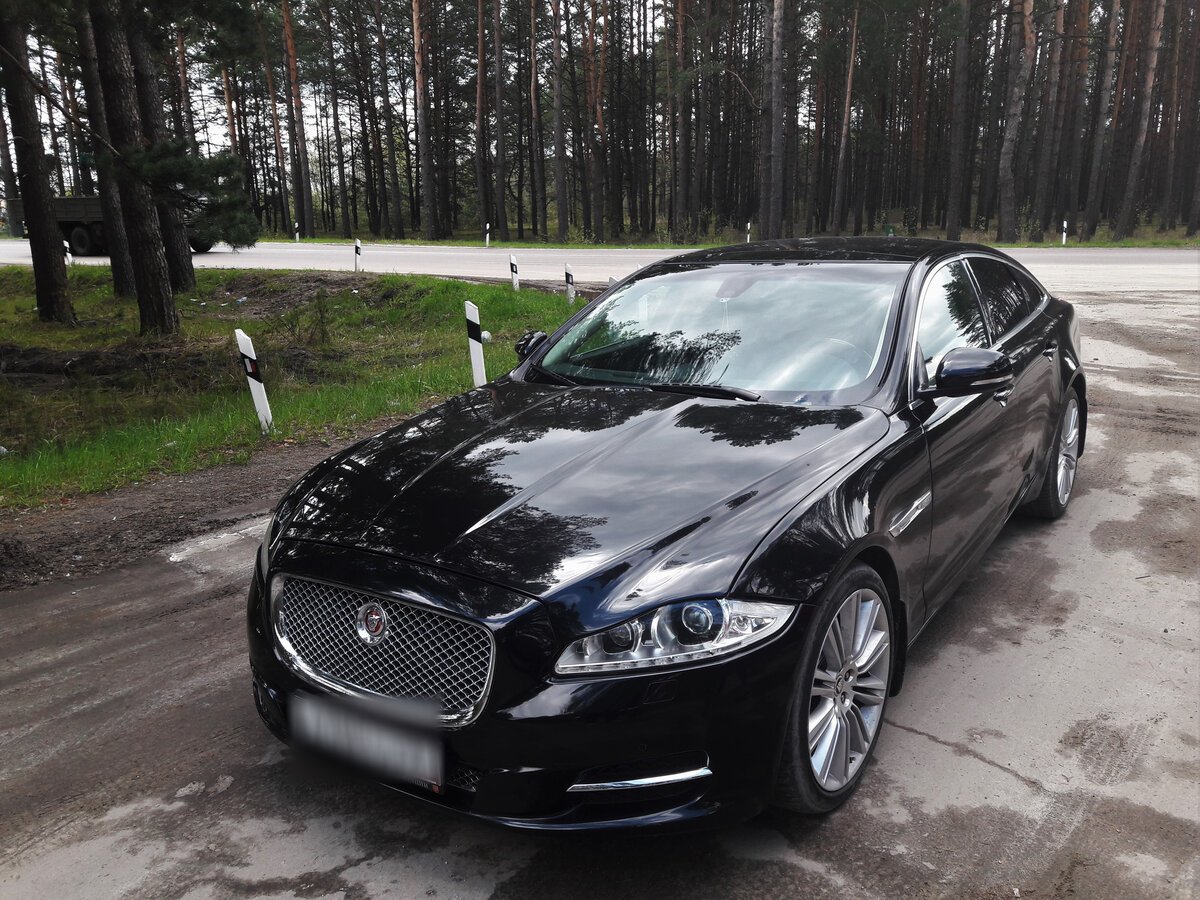 Ягуар XJ черный