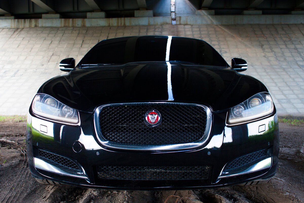 Jaguar XF 1 поколение Рестайлинг
