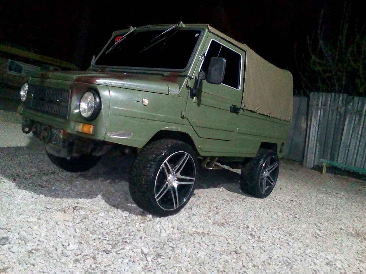 ЛУАЗ 969 Сток