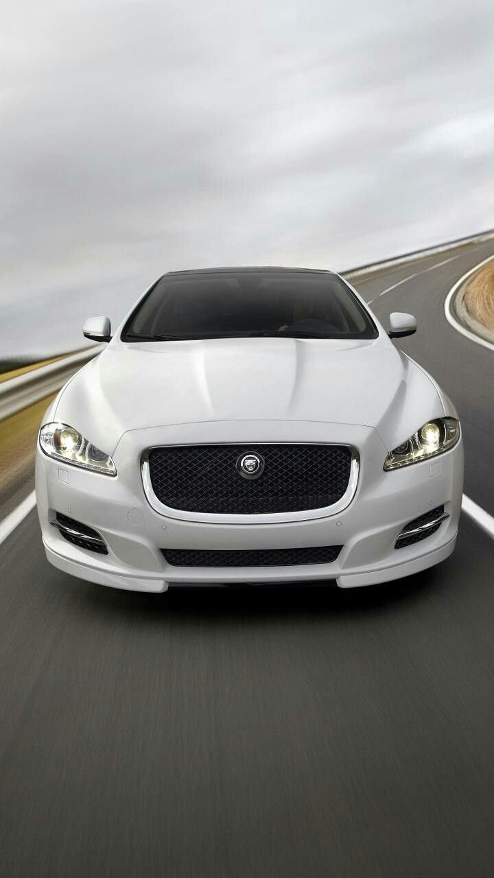Jaguar XF 360