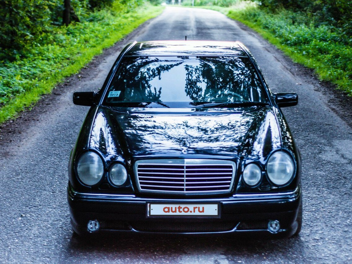 Мерседес е w210