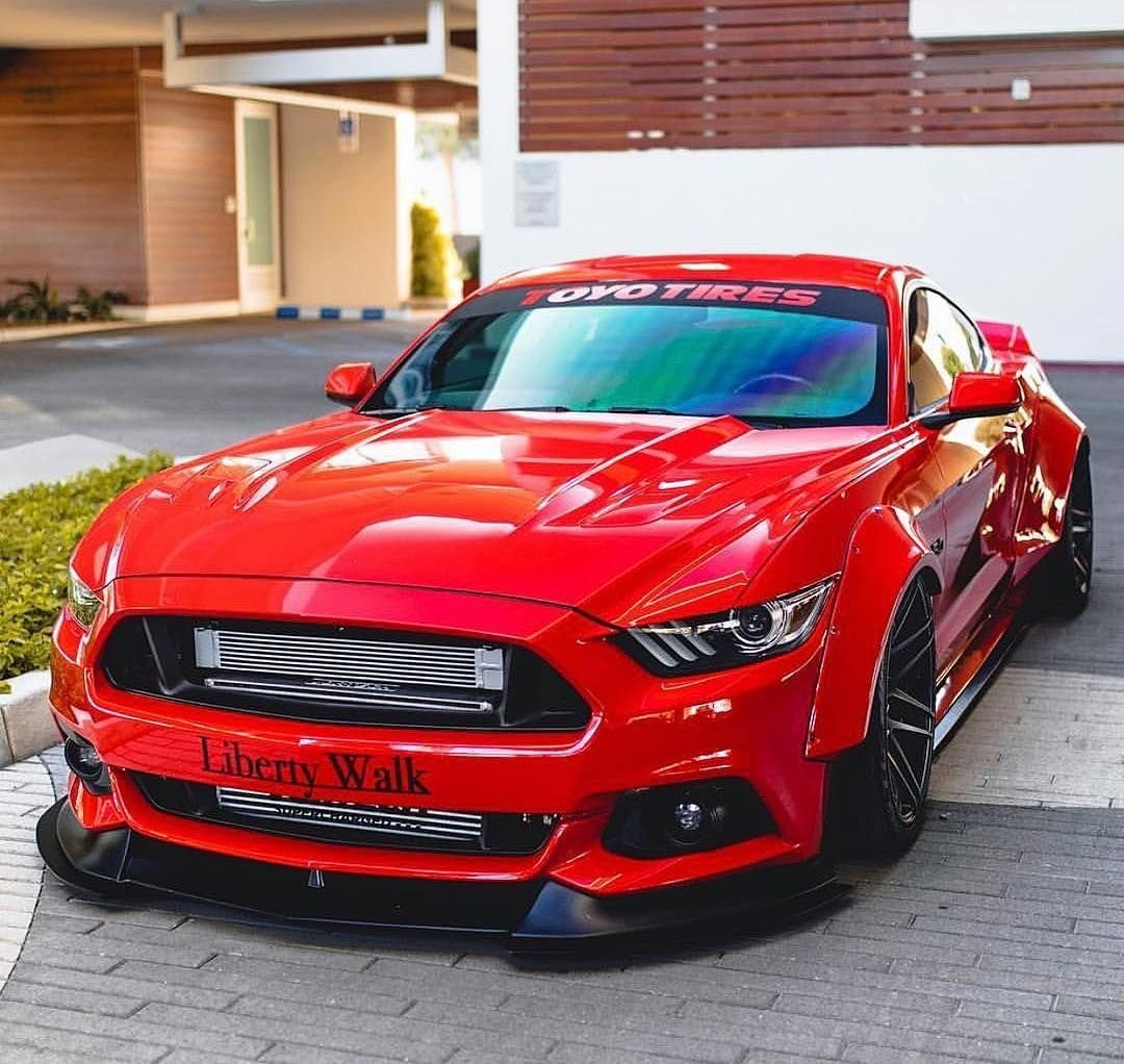 Форд Мустанг ГТ 550