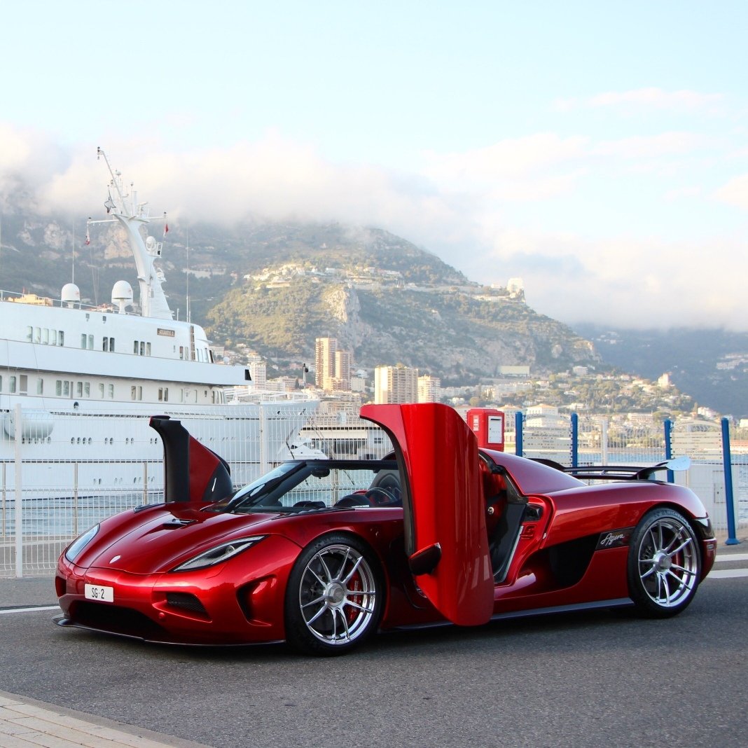 Koenigsegg Agera r 7080