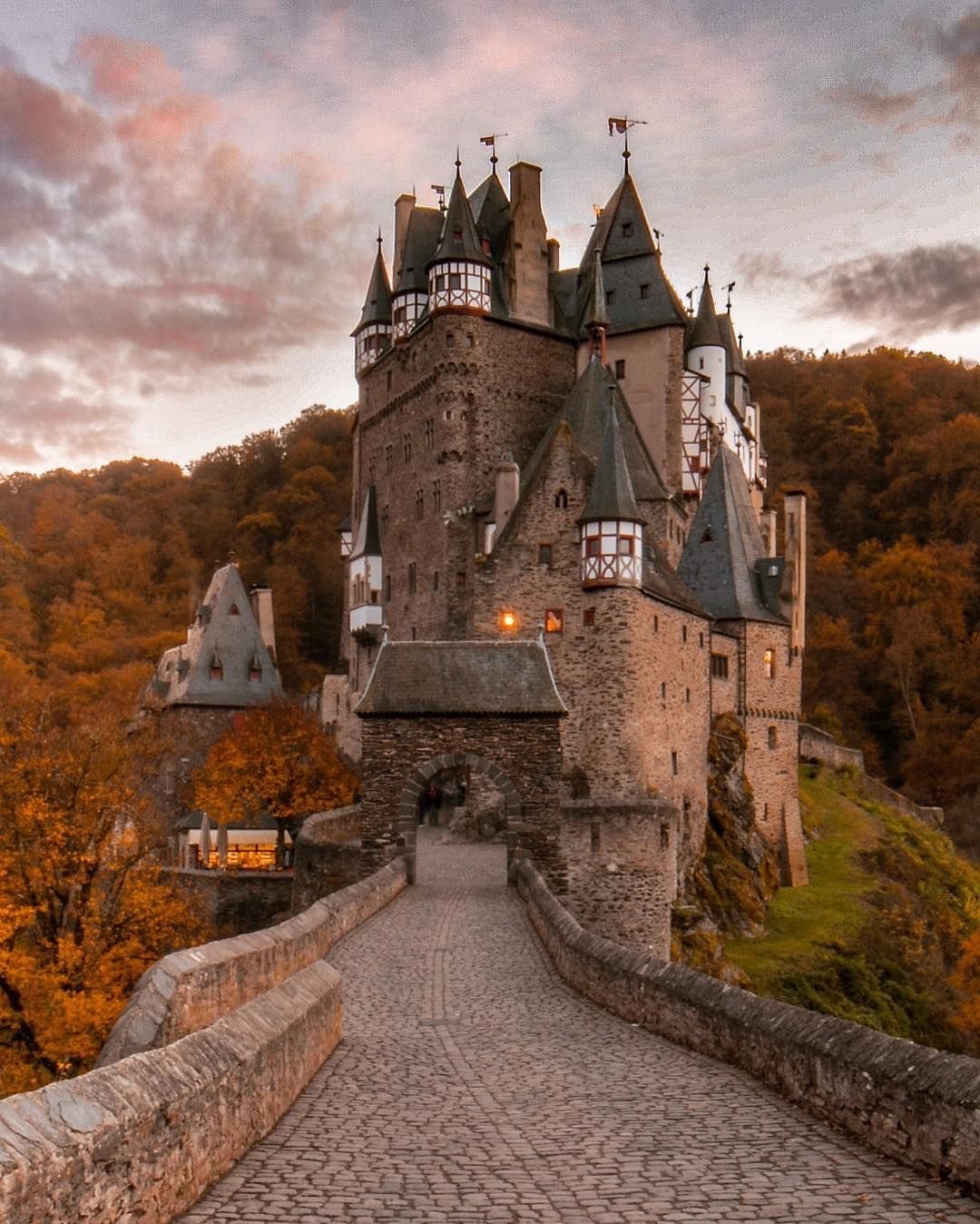 Замок Эльц, Виршем, Германия