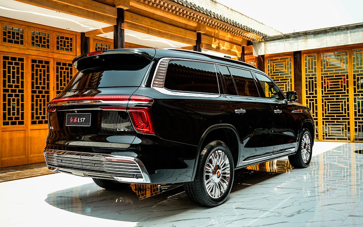 FAW Hongqi внедорожник 2022