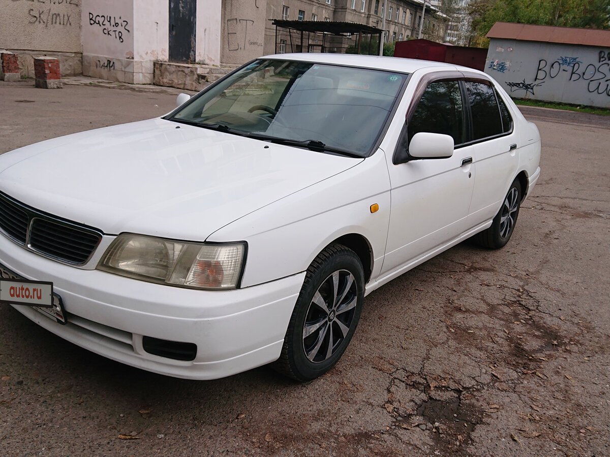 Nissan Bluebird u14 1.8