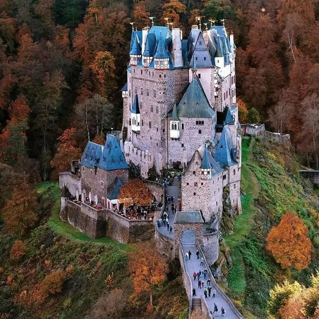 Бург Эльц Германия