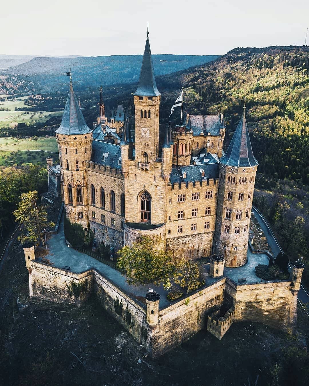 Замок Гогенцоллерн Германия