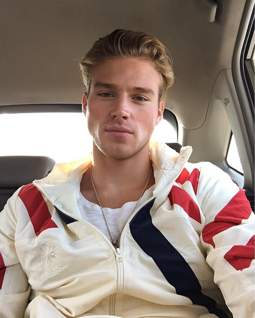 Matthew Noszka - модель / актёр.