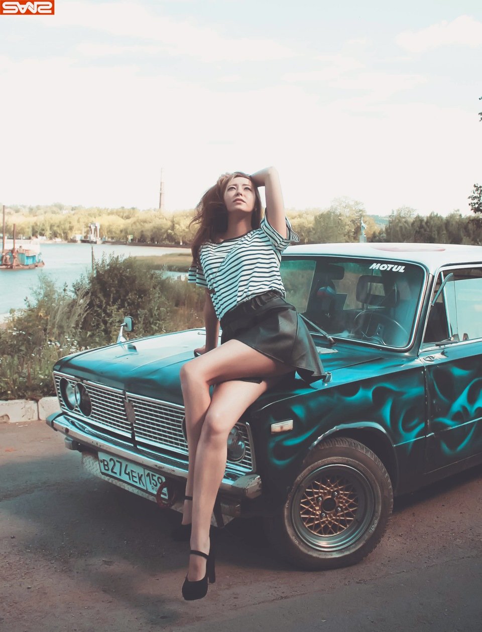 Девушки и Жигули