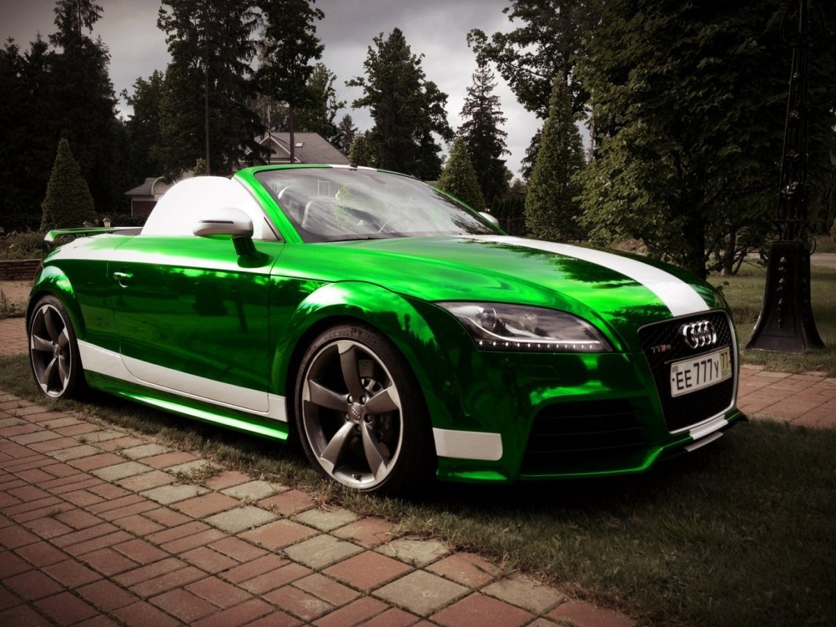 Ауди зеленая rs8