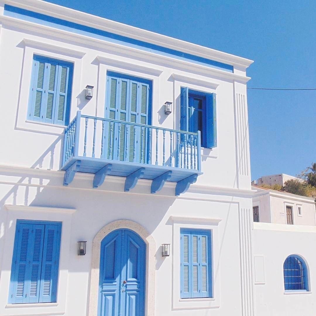 Блю Хаус голубой дом ПАУЛИДИС Blue House Кипр