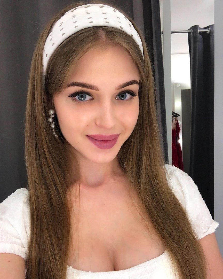 Алина Санько