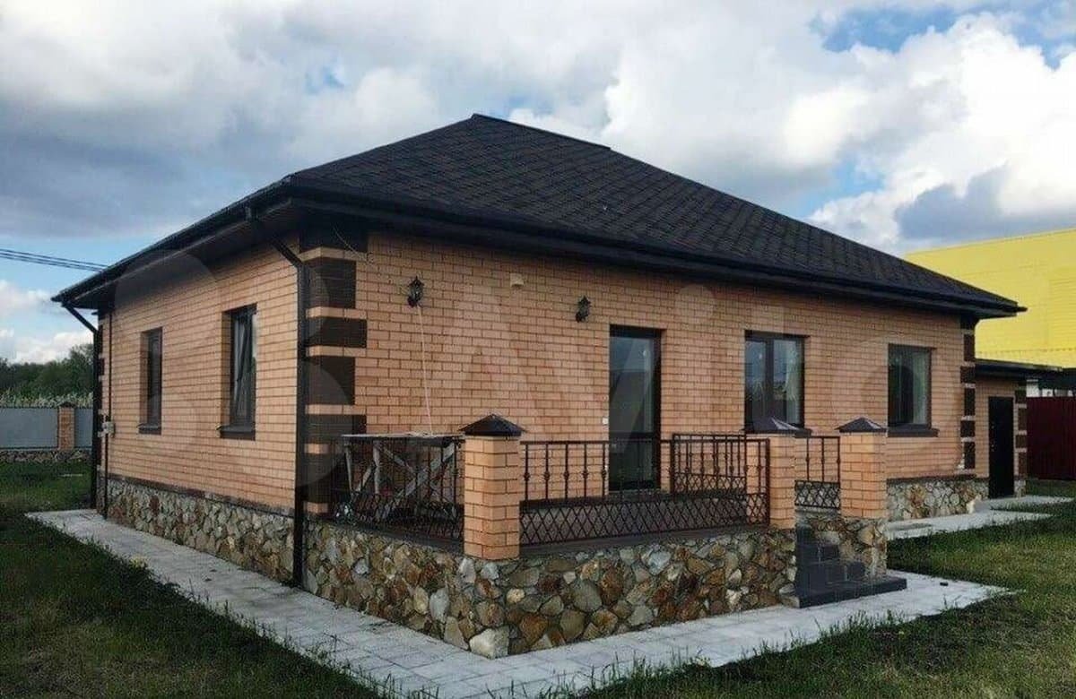 Одноэтажный кирпичный дом 80 кв.м
