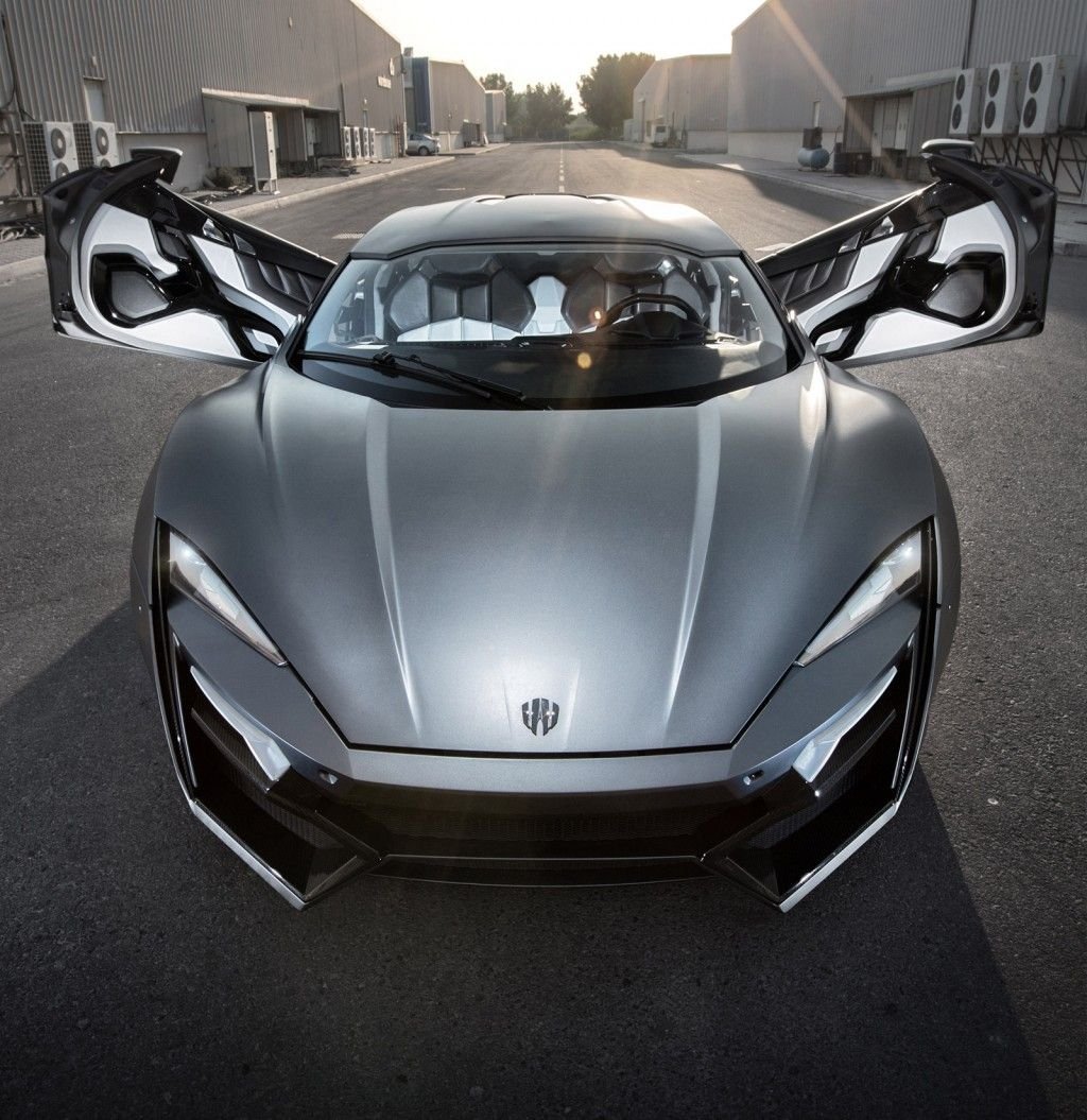 2014 W Motors Lykan Hypersport