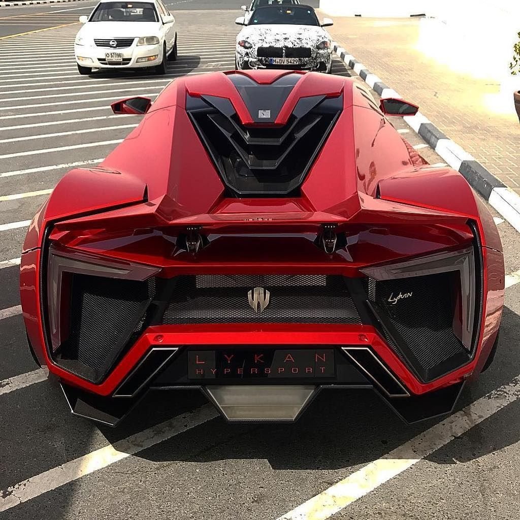 W Motors Lykan Hypersport