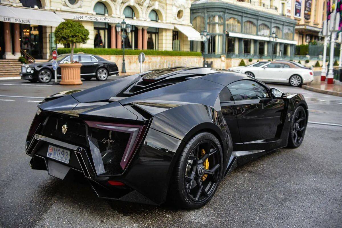 W Motors Lykan Hypersport