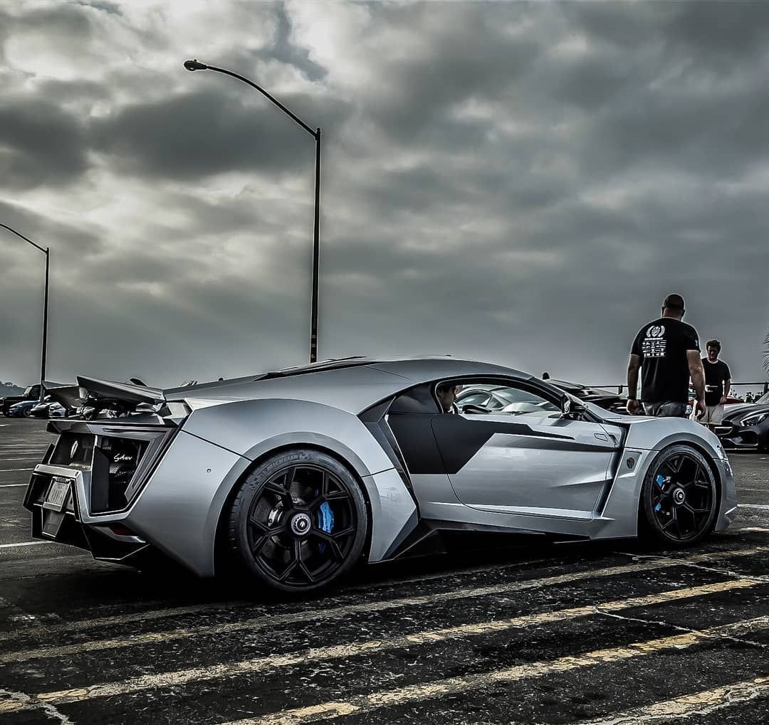 Fenyr Hypersport