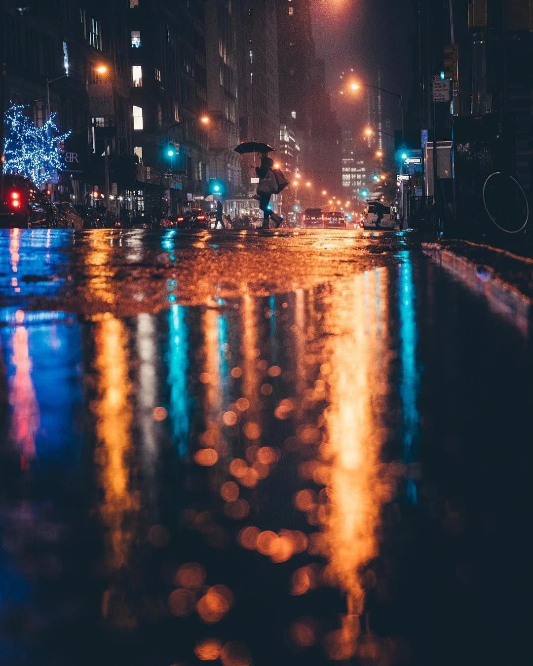 Ночной город дождь