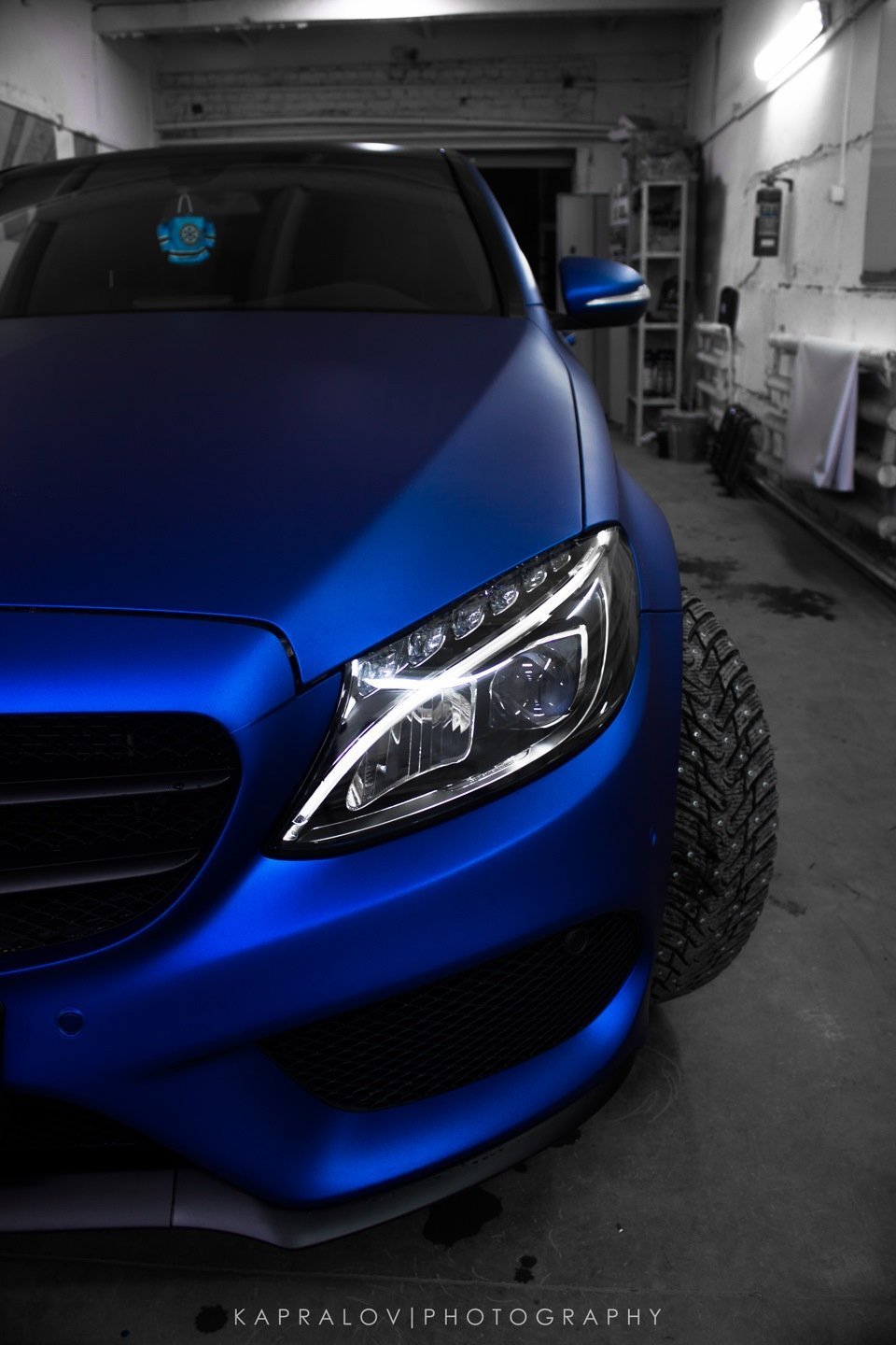 Синий матовый Мерседес w223
