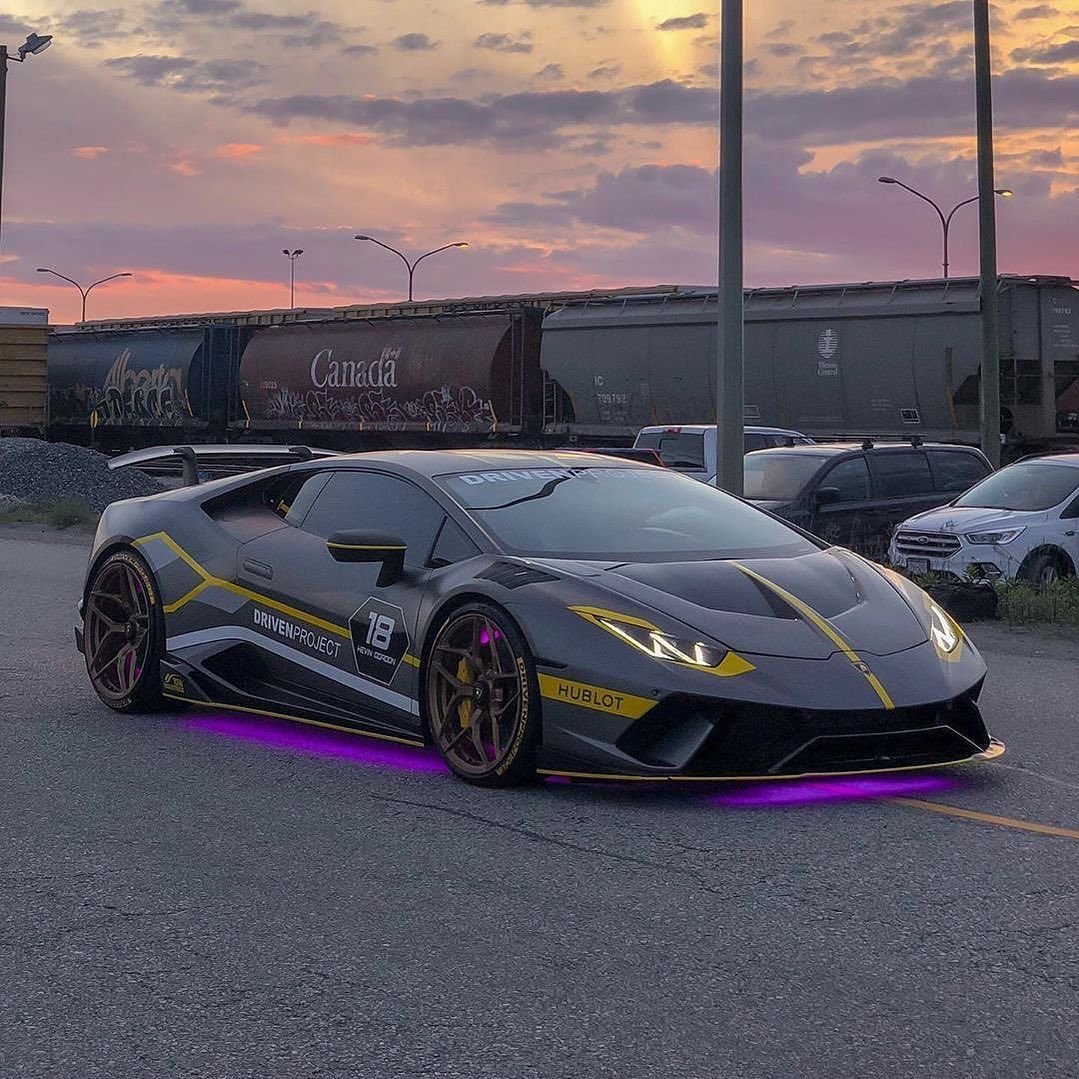 Ламборгини MCLAREN