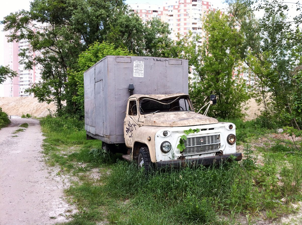Заброшенные советские машины