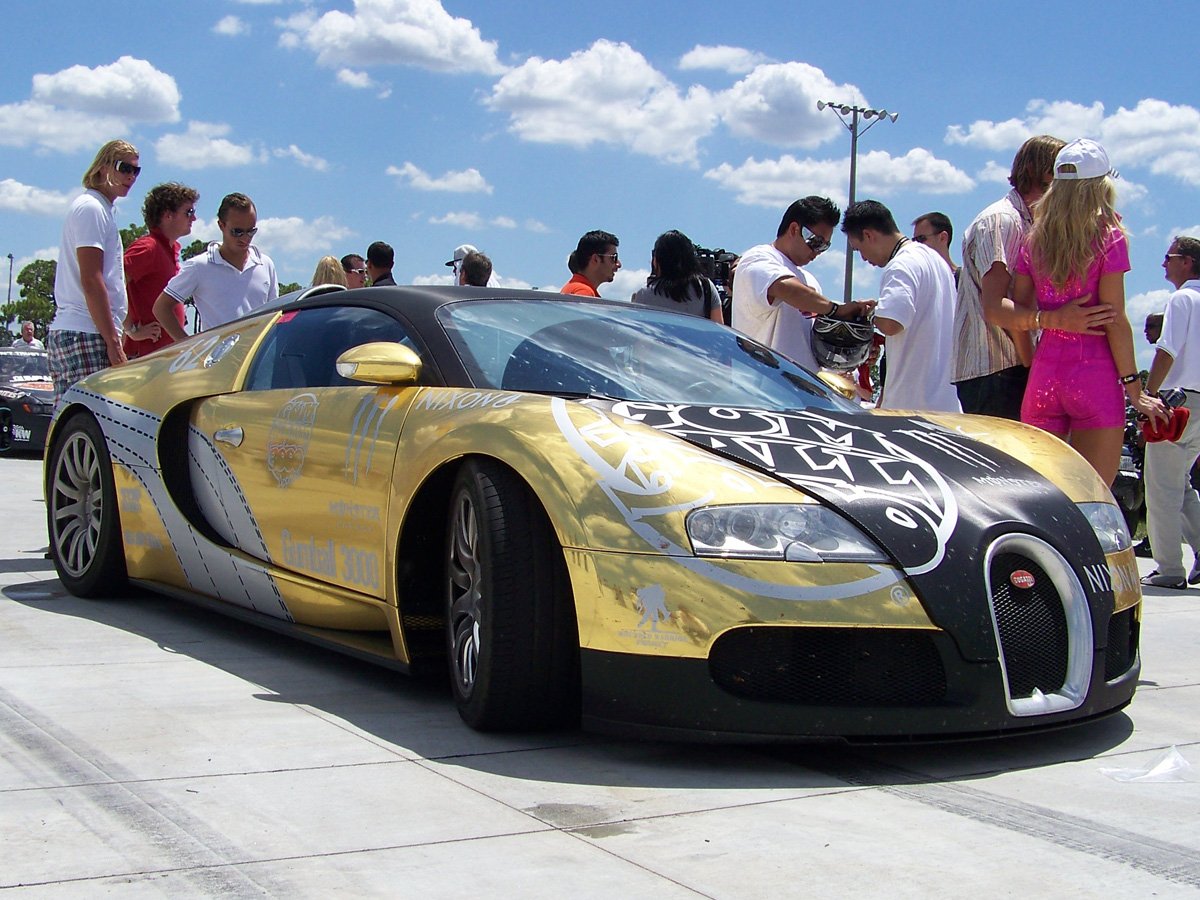 Bugatti Veyron Gold
