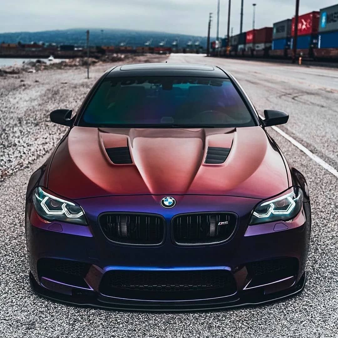 BMW m5 спорткар
