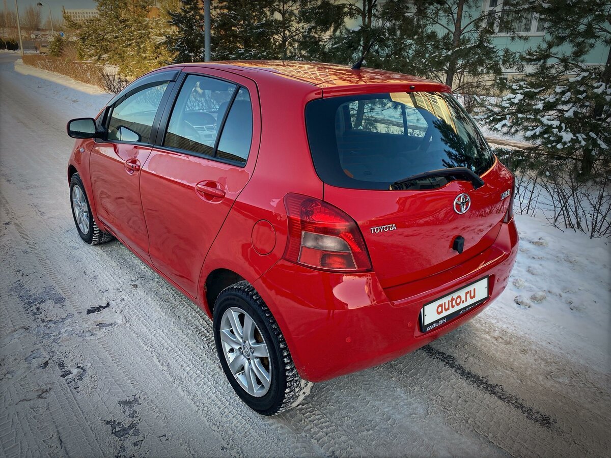 Toyota Yaris 2