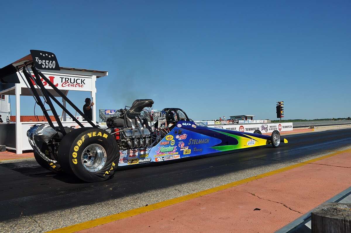 Драгстер Top fuel 11.000 л.с
