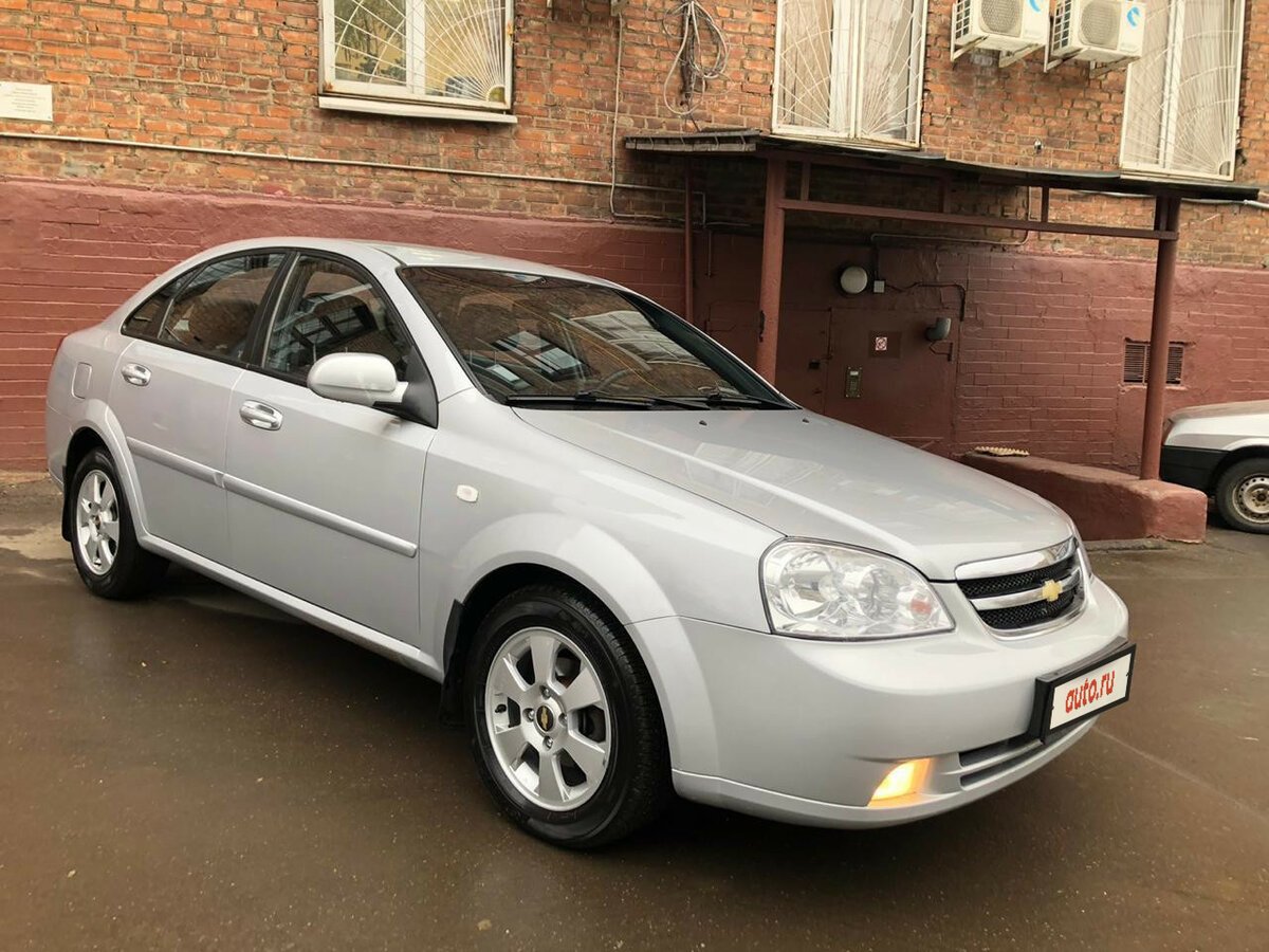 Chevrolet Lacetti 2009 седан